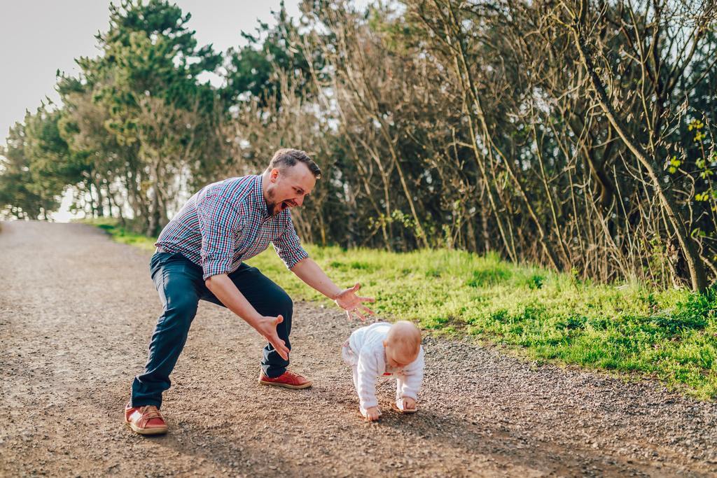 Tips for Dads On Bonding With Your Baby